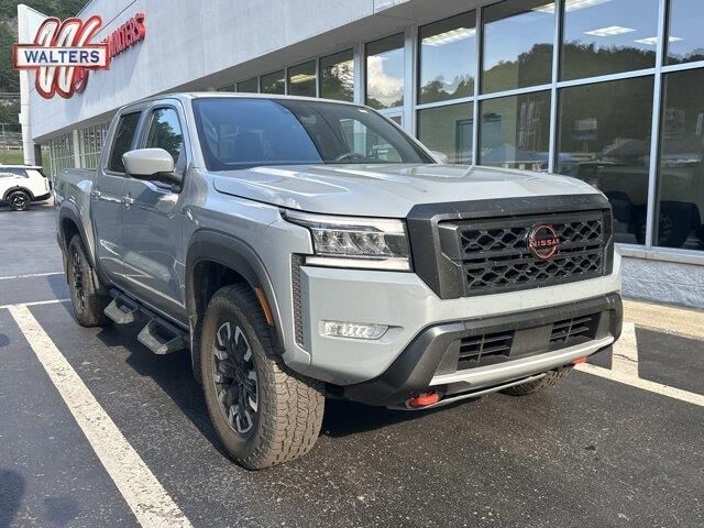 2024 Nissan Frontier S — photo 1 of 22