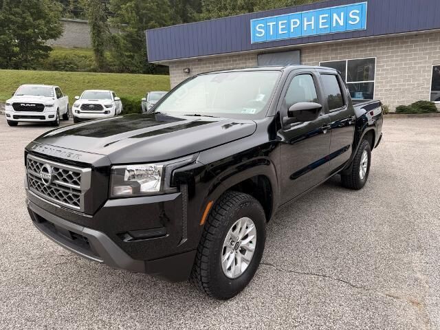 2024 Nissan Frontier S — photo 1 of 26
