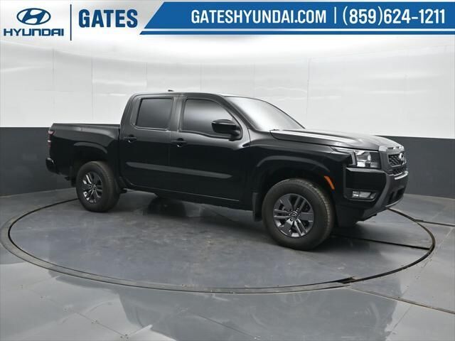 2025 Nissan Frontier S