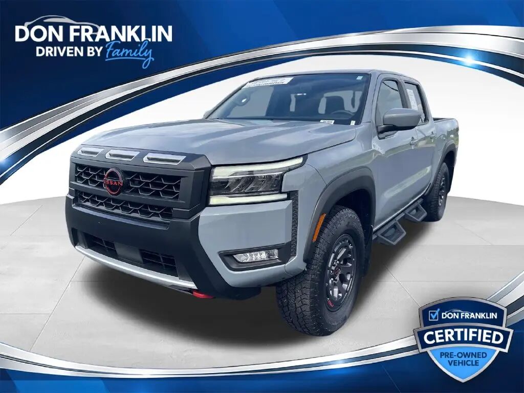2025 Nissan Frontier PRO-4X — photo 1 of 13