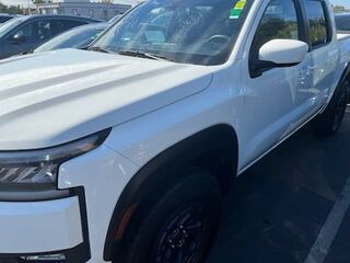 2026 Nissan Frontier PRO-4X — photo 1 of 3