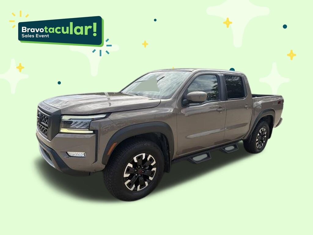2022 Nissan Frontier Crew Cab PRO-4X 4x4 — photo 1 of 7