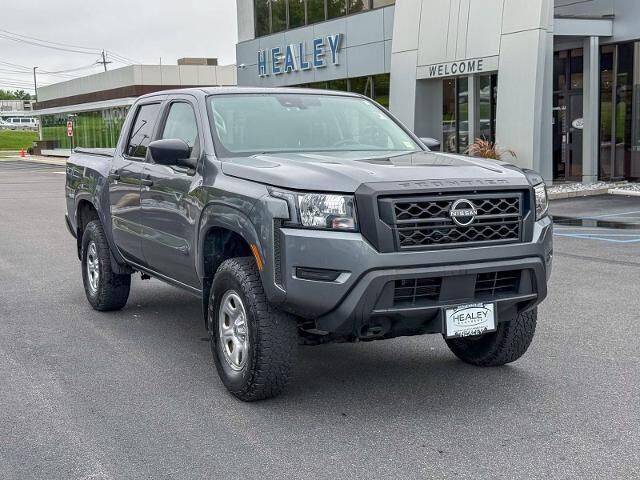 2023 Nissan Frontier S