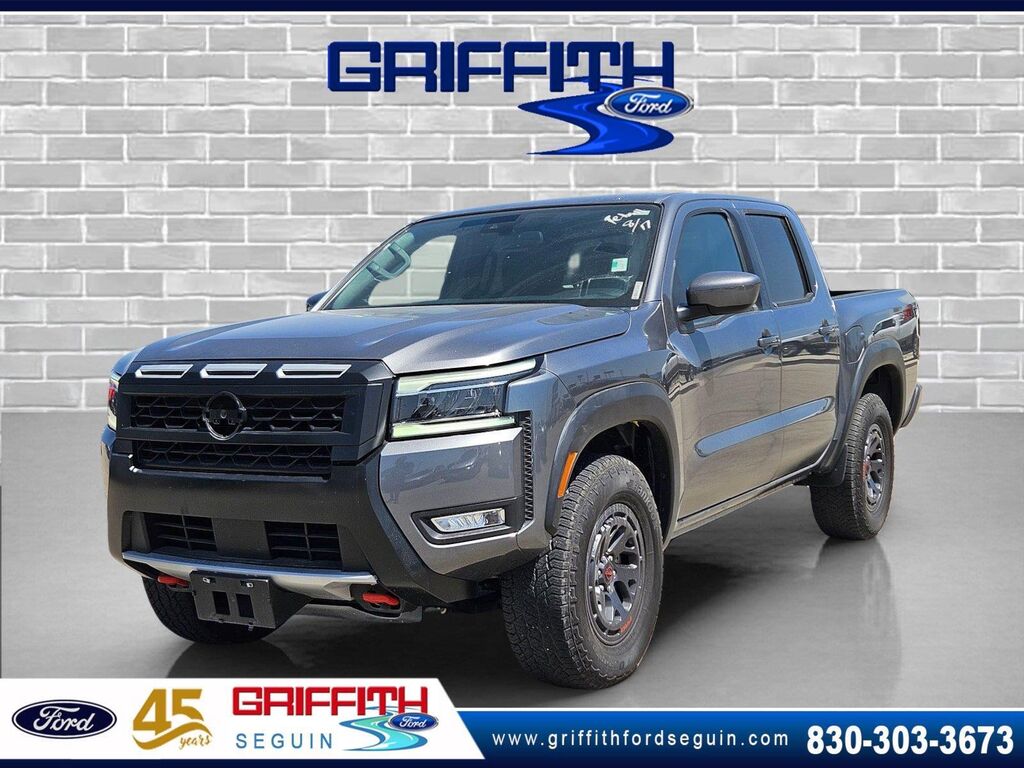 2025 Nissan Frontier PRO-4X — photo 1 of 1