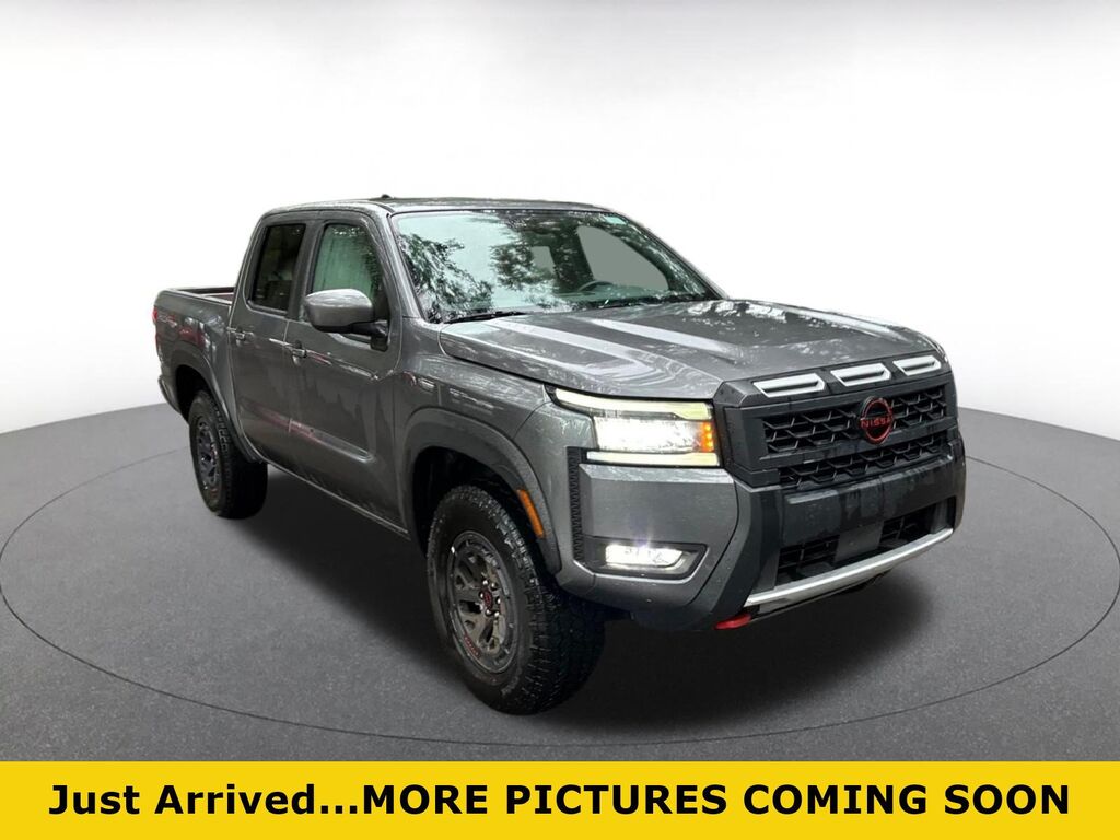 2026 Nissan Frontier PRO-4X — photo 1 of 23