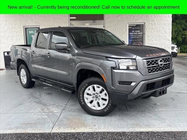 2023 Nissan Frontier S — photo 1 of 62