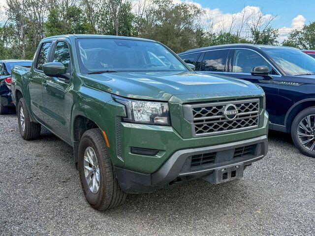 2024 Nissan Frontier SV