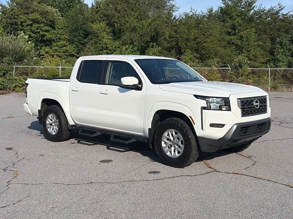 2024 Nissan Frontier S — photo 1 of 27