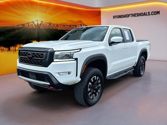 2024 Nissan Frontier PRO-4X — photo 1 of 13