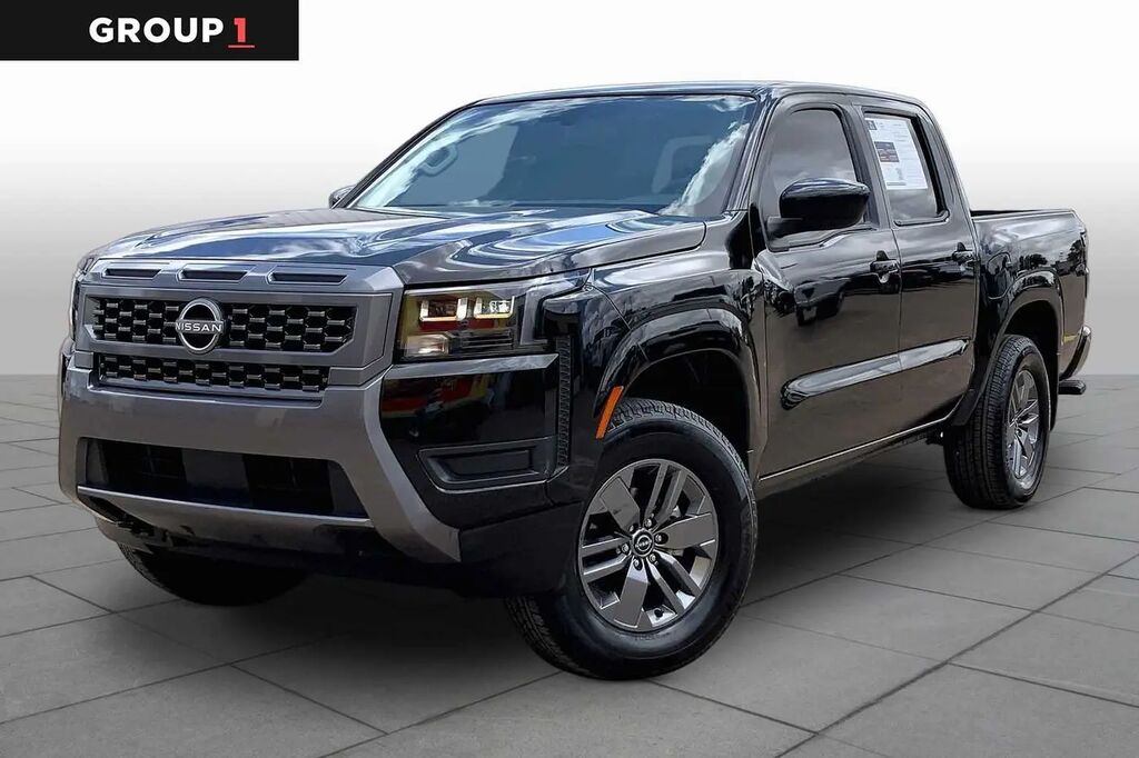 2026 Nissan Frontier S — photo 1 of 12