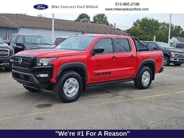 2024 Nissan Frontier SV