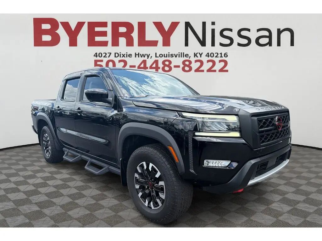 2023 Nissan Frontier PRO-4X — photo 1 of 26