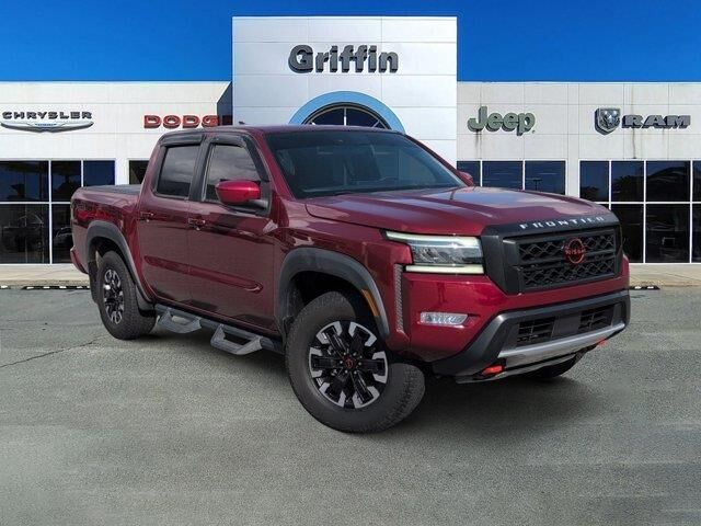 2024 Nissan Frontier PRO-4X — photo 1 of 26