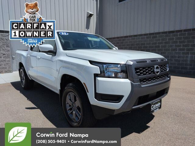 2025 Nissan Frontier S — photo 1 of 15