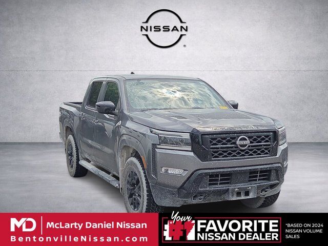 2023 Nissan Frontier SV — photo 1 of 1
