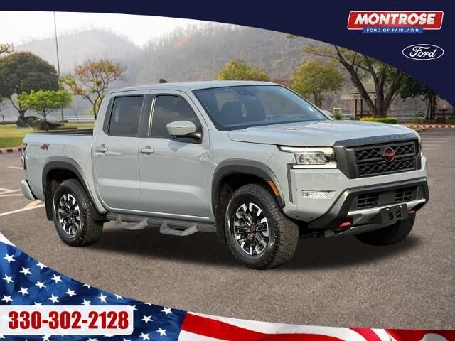 2023 Nissan Frontier S — photo 1 of 13