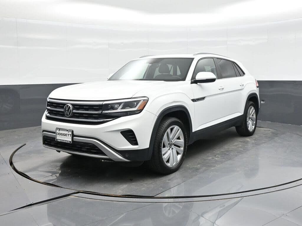 2020 Volkswagen Atlas Cross Sport V6 SE — photo 1 of 1