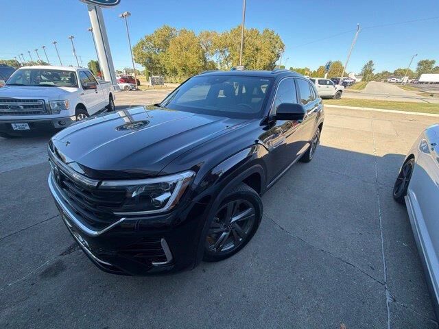 2024 Volkswagen Atlas Cross Sport SEL R-Line 4Motion