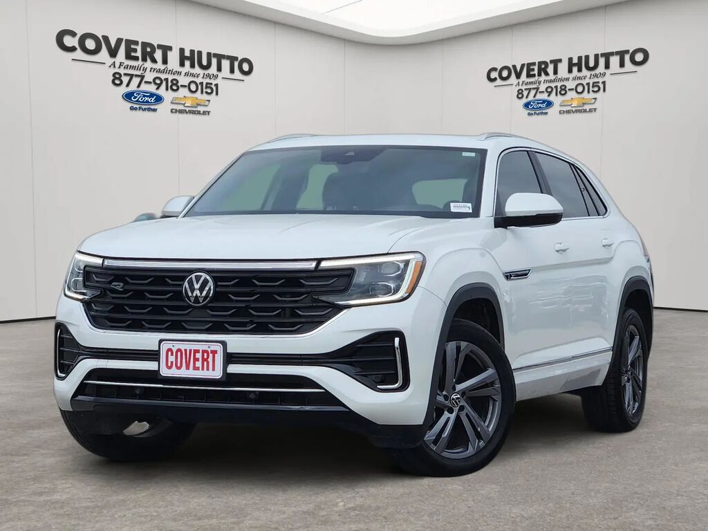 2024 Volkswagen Atlas Cross Sport SEL R-Line 4Motion — photo 1 of 13