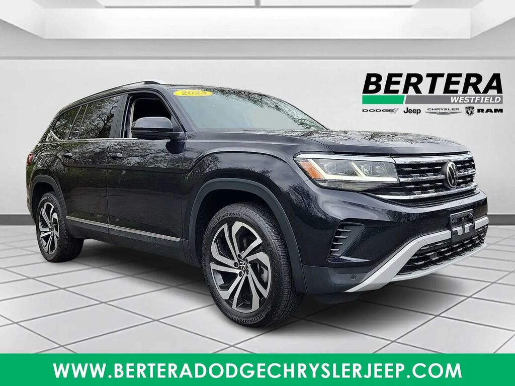 2023 Volkswagen Atlas SEL 4Motion — photo 1 of 13