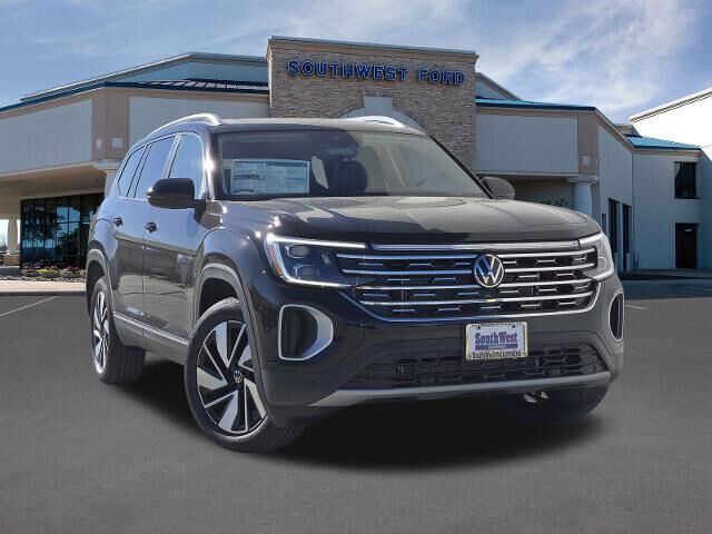 2025 Volkswagen Atlas SEL 4Motion — photo 1 of 13