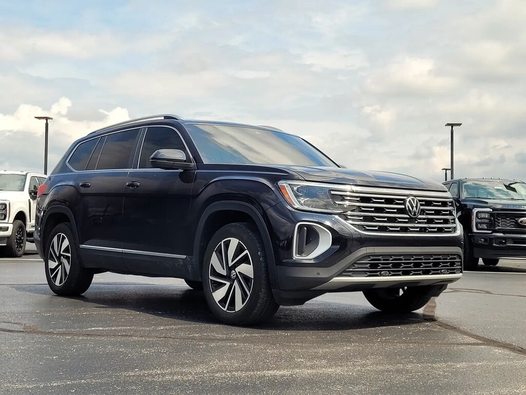 2024 Volkswagen Atlas SEL 4Motion — photo 1 of 31