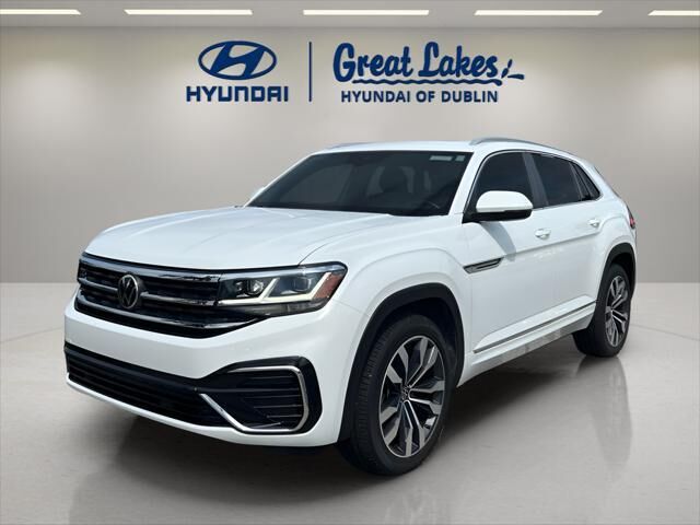 2021 Volkswagen Atlas Cross Sport V6 SEL R-Line — photo 1 of 13