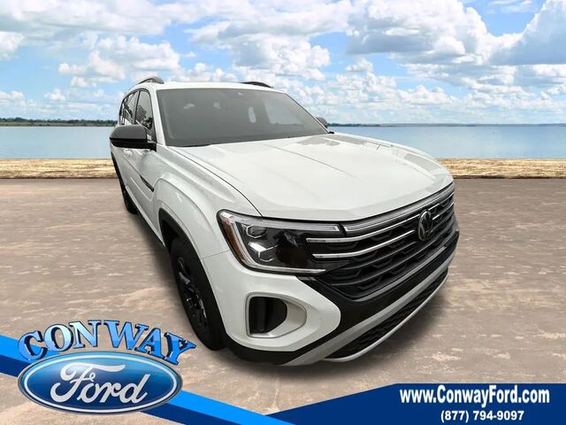 2024 Volkswagen Atlas Peak Edition SE 4Motion