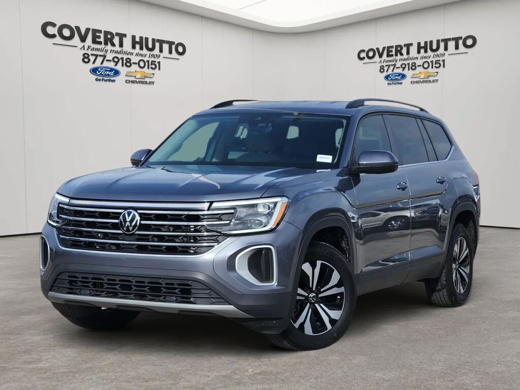 2025 Volkswagen Atlas SE — photo 1 of 13