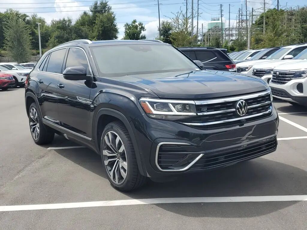 2023 Volkswagen Atlas Cross Sport V6 SEL Premium R-Line 4Motion — photo 1 of 13