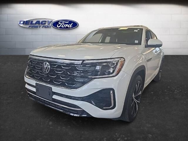 2024 Volkswagen Atlas Cross Sport SEL Premium R-Line 4Motion — photo 1 of 39