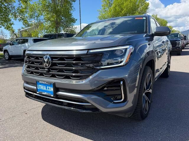 2024 Volkswagen Atlas Cross Sport SEL Premium R-Line 4Motion — photo 1 of 26