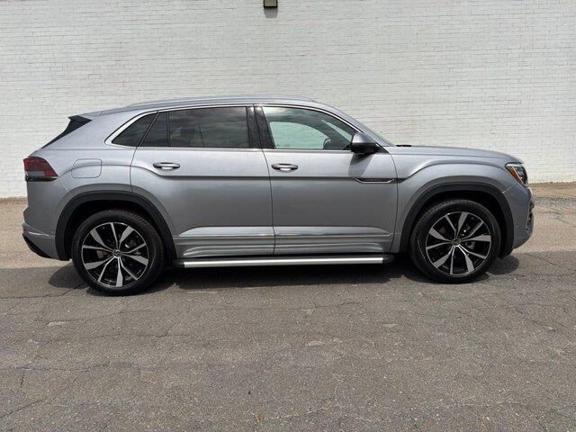 2025 Volkswagen Atlas Cross Sport SEL Premium R-Line 4Motion