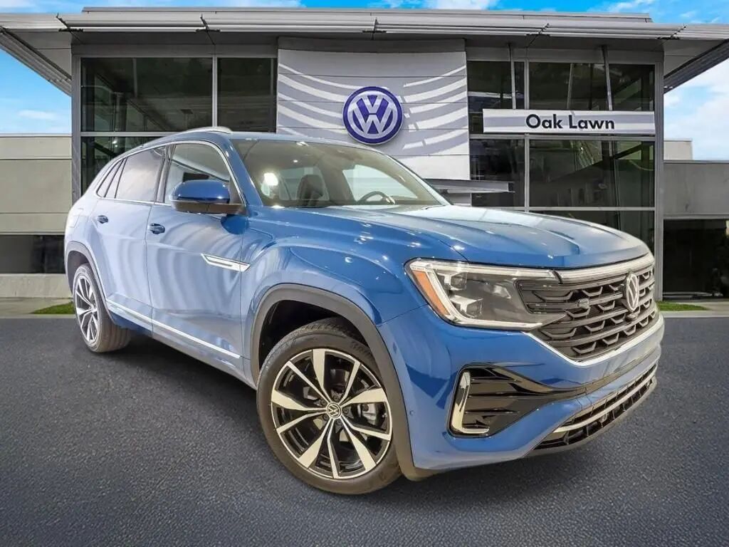 2025 Volkswagen Atlas Cross Sport SEL Premium R-Line 4Motion — photo 1 of 11
