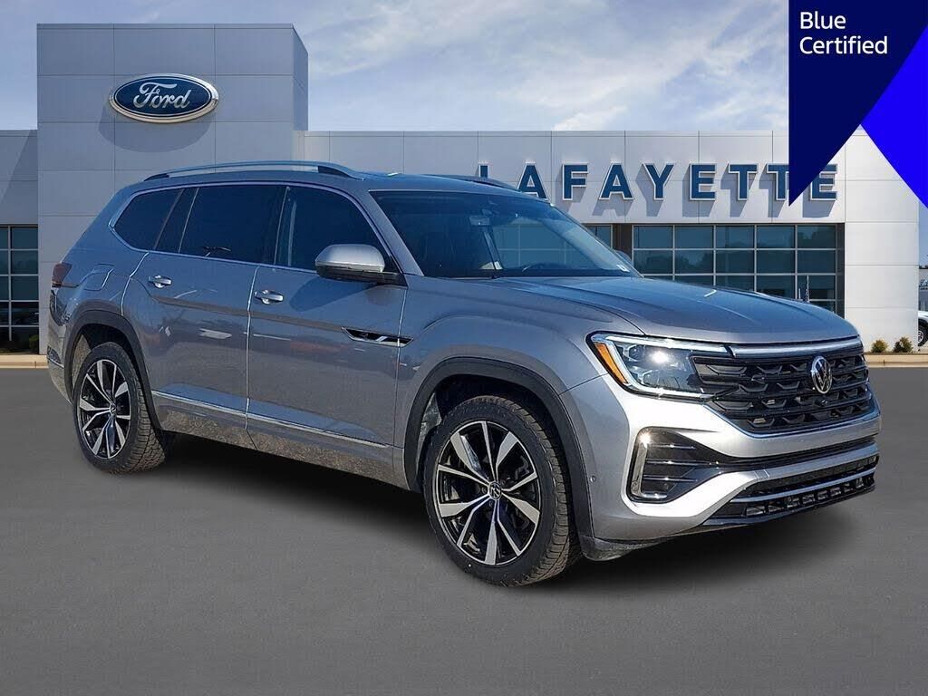 2024 Volkswagen Atlas SEL Premium R-Line 4Motion — photo 1 of 1