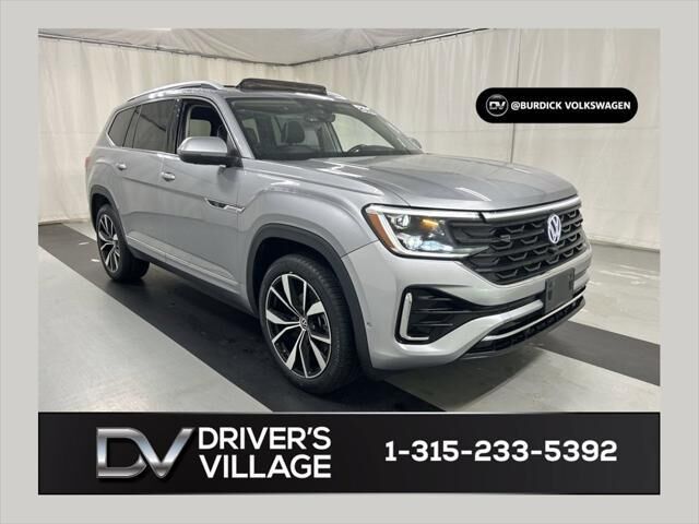 2024 Volkswagen Atlas SEL Premium R-Line 4Motion — photo 1 of 13