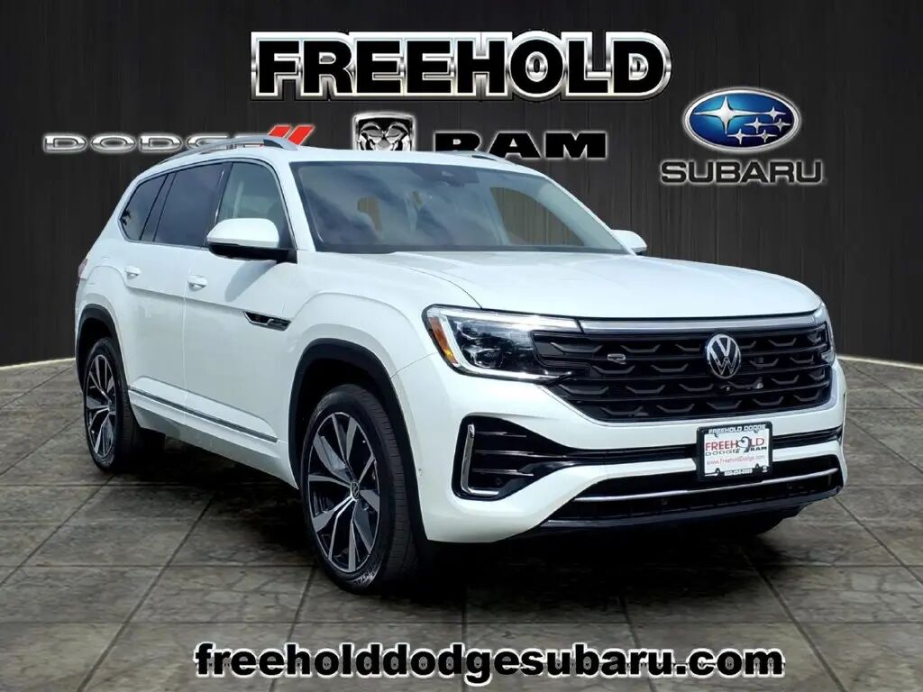 2024 Volkswagen Atlas SEL Premium R-Line 4Motion — photo 1 of 13