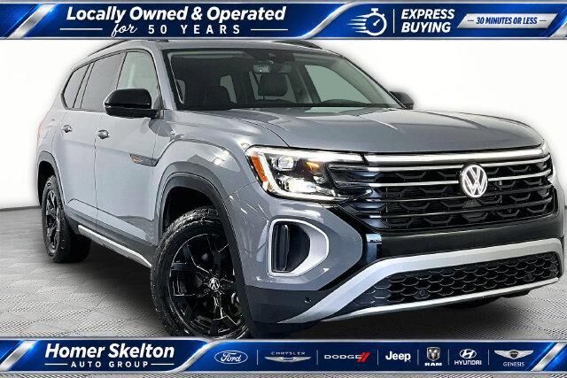 2024 Volkswagen Atlas Peak Edition SEL 4Motion — photo 1 of 13