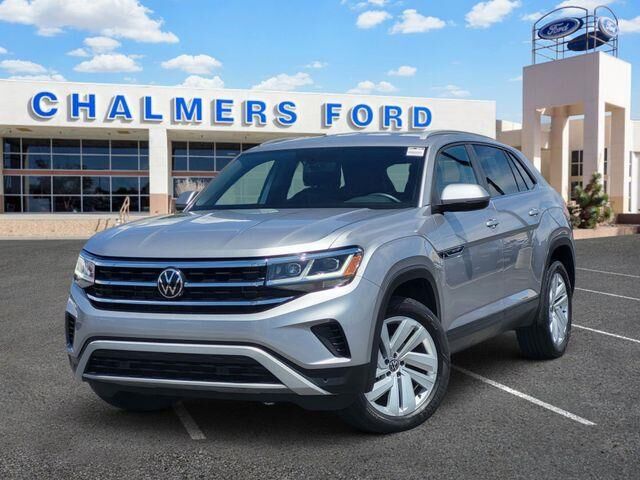 2022 Volkswagen Atlas Cross Sport V6 SE 4Motion — photo 1 of 39