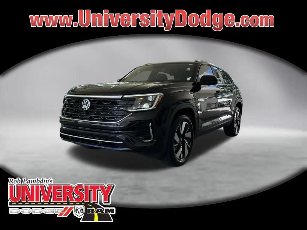 2025 Volkswagen Atlas Cross Sport SE 4Motion — photo 1 of 13