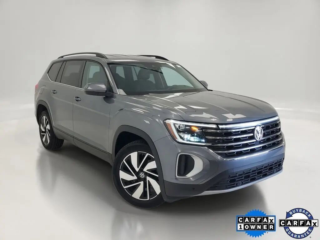 2025 Volkswagen Atlas SE 4Motion — photo 1 of 30