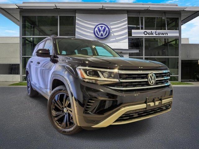 2023 Volkswagen Atlas 3.6L V6 SE w/Technology — photo 1 of 1