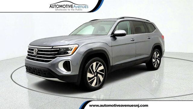 2025 Volkswagen Atlas 2.0T SE w/Technology