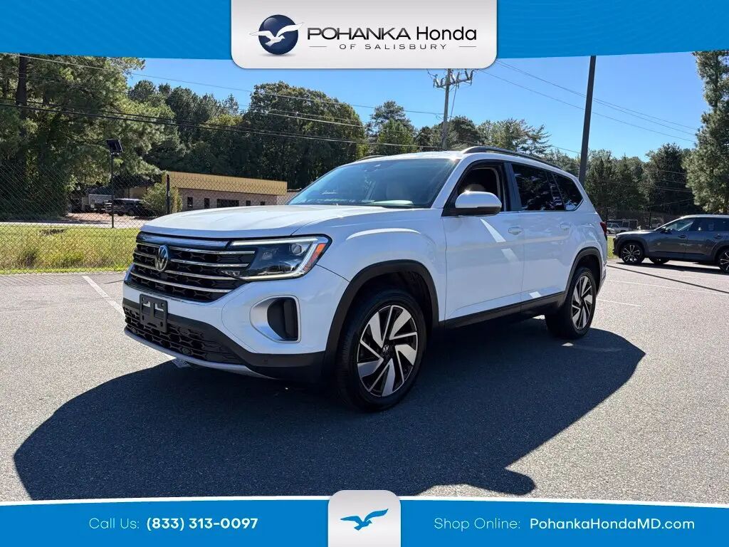 2024 Volkswagen Atlas SE 4Motion — photo 1 of 13