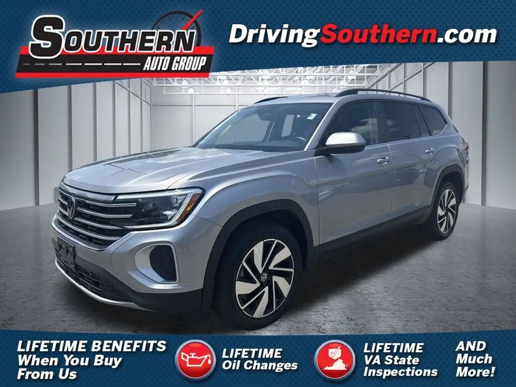 2024 Volkswagen Atlas SE 4Motion — photo 1 of 13