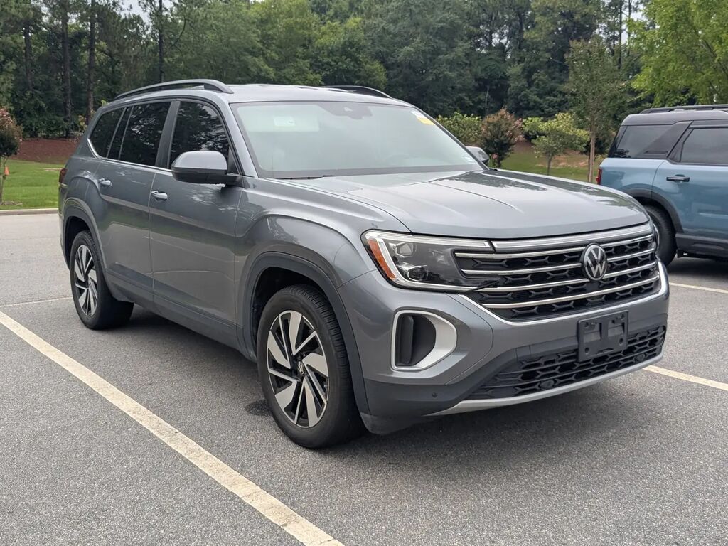 2024 Volkswagen Atlas SE 4Motion — photo 1 of 29