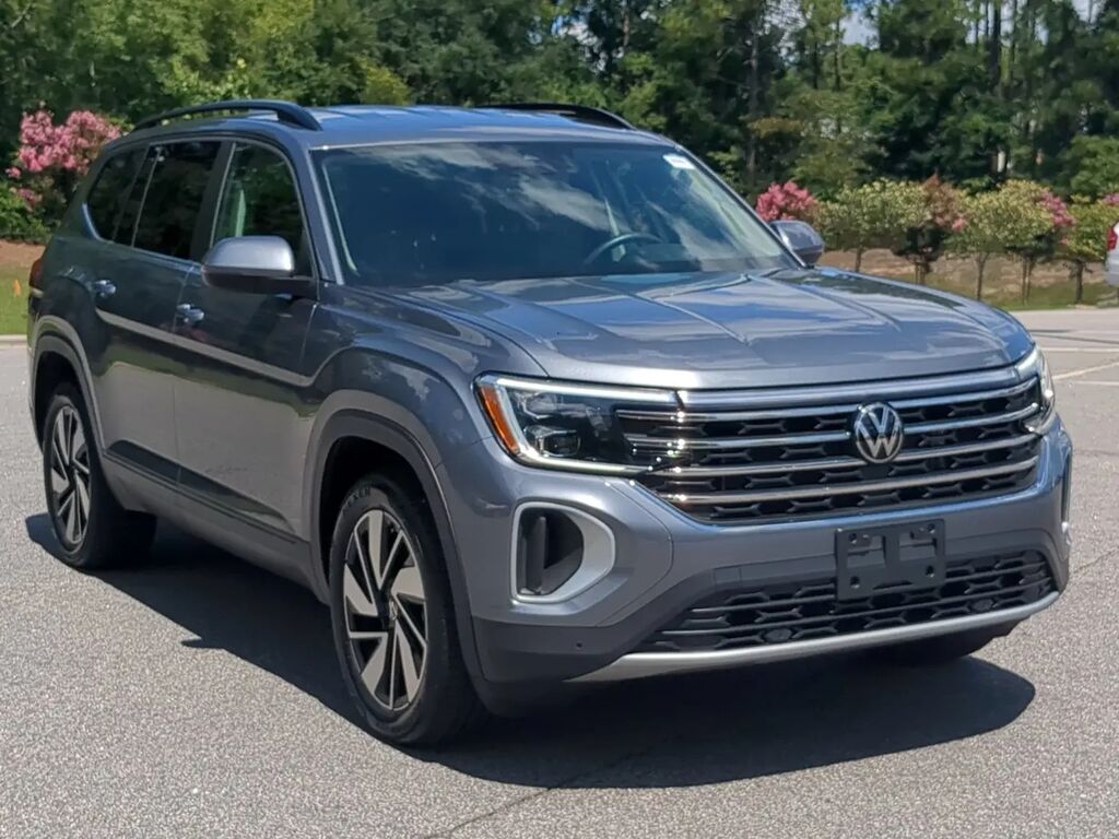 2024 Volkswagen Atlas SE 4Motion — photo 1 of 1