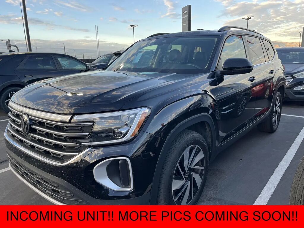 2024 Volkswagen Atlas SE — photo 1 of 7