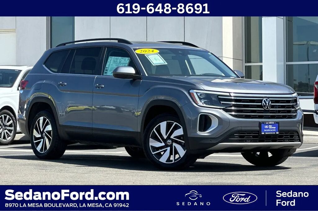 2024 Volkswagen Atlas SE — photo 1 of 13