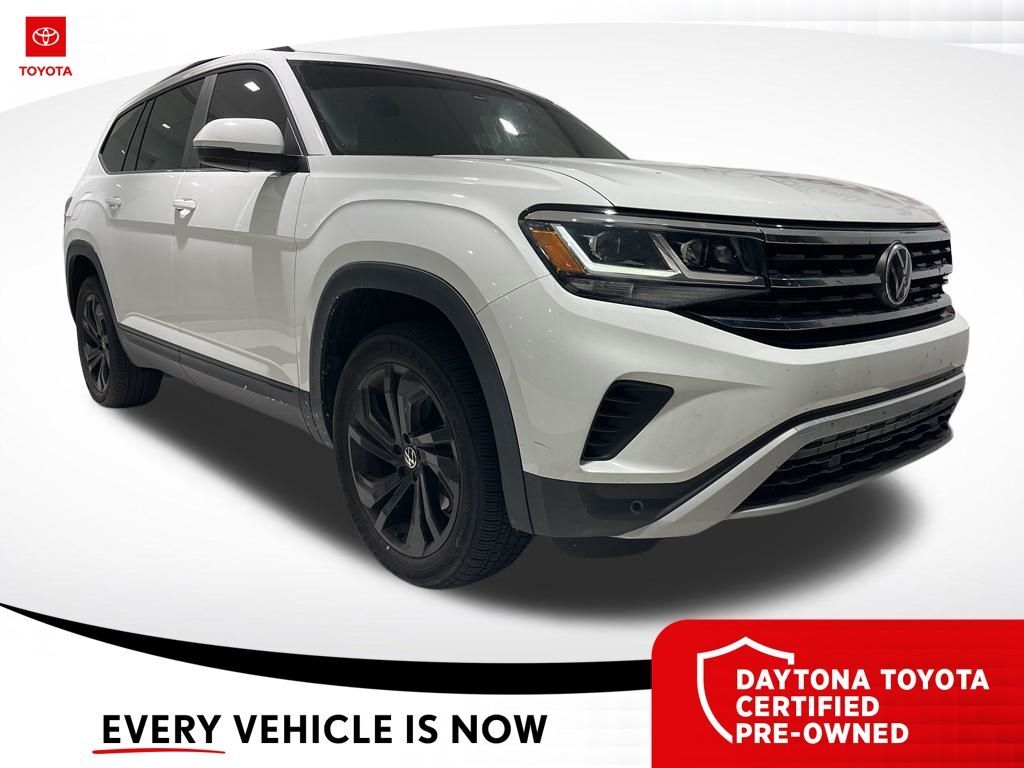 2022 Volkswagen Atlas 3.6L V6 SE w/Technology — photo 1 of 10